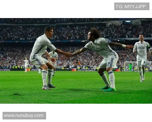 抽象艺术与足球明星的奇妙结合探索长的表现与灵魂的交融